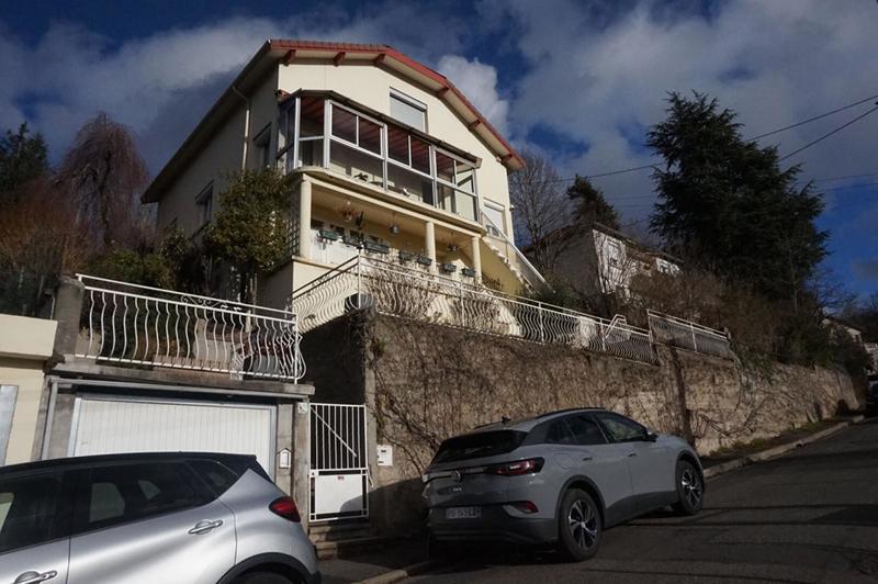 Maison - 162 m² - 7 pièces