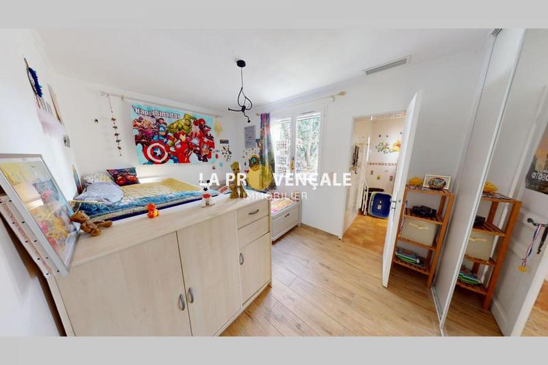 Villa - 108 m² - 5 pièces