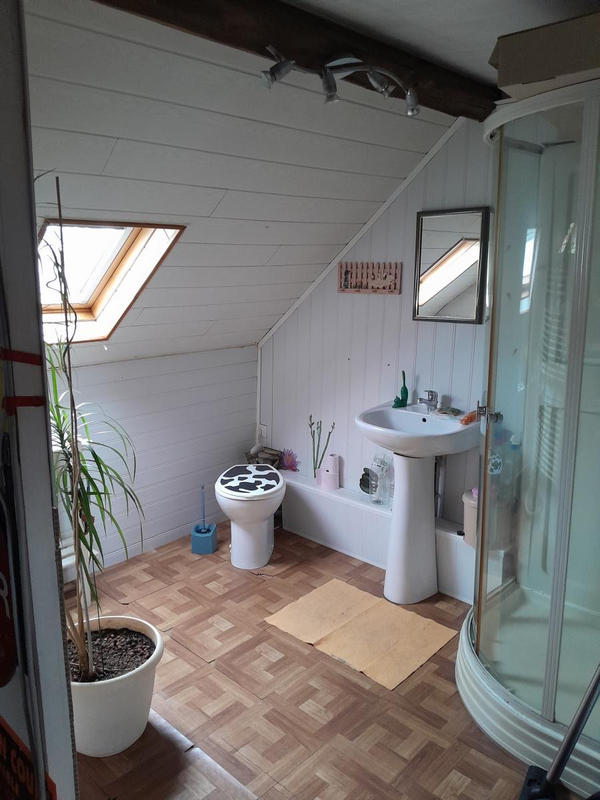 Maison - 152 m² - 7 pièces