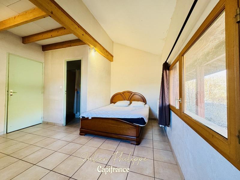 Maison - 500 m² - 12 pièces