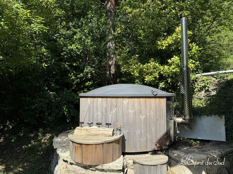 Maison - 132 m² - 8 pièces