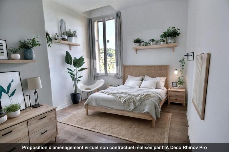 Appartement - 80 m² - 3 pièces