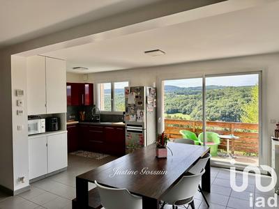 Maison - 103 m² - 4 pièces