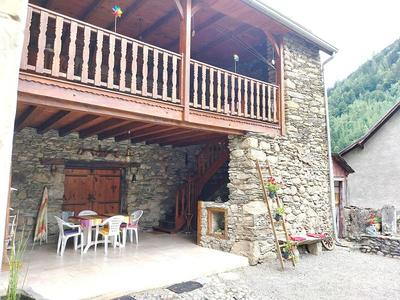 Maison en pierre - 147 m² - 7 pièces