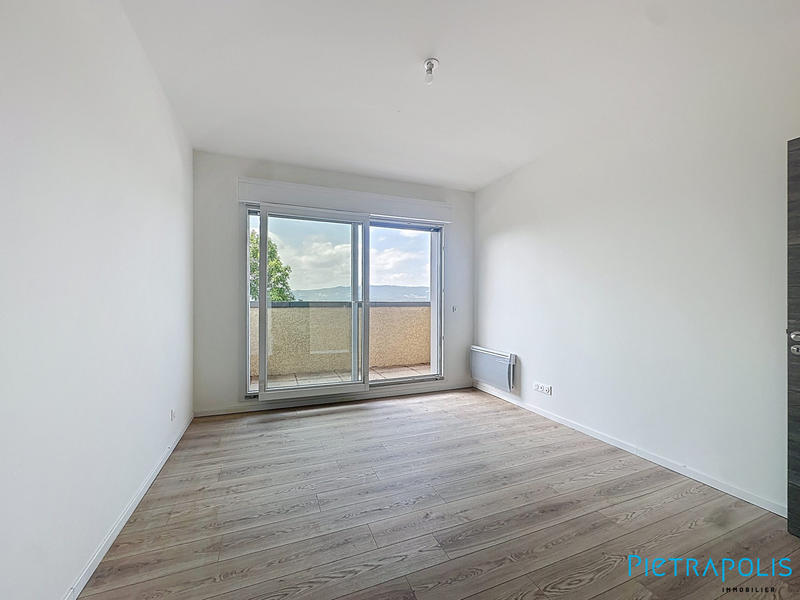 Duplex - 121 m² - 5 pièces