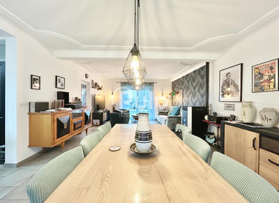 Pavillon - 164 m² - 6 pièces