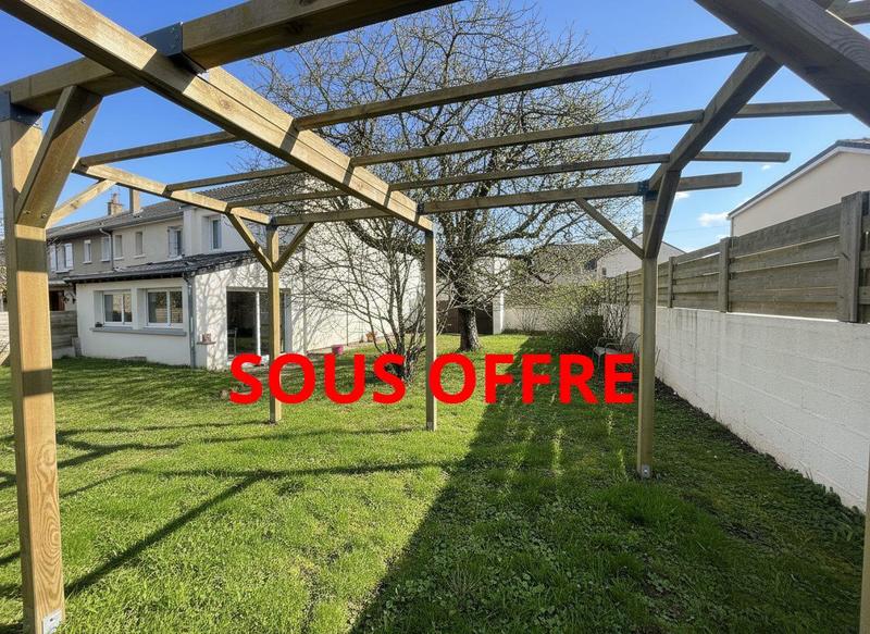 Maison - 90 m² - 6 pièces