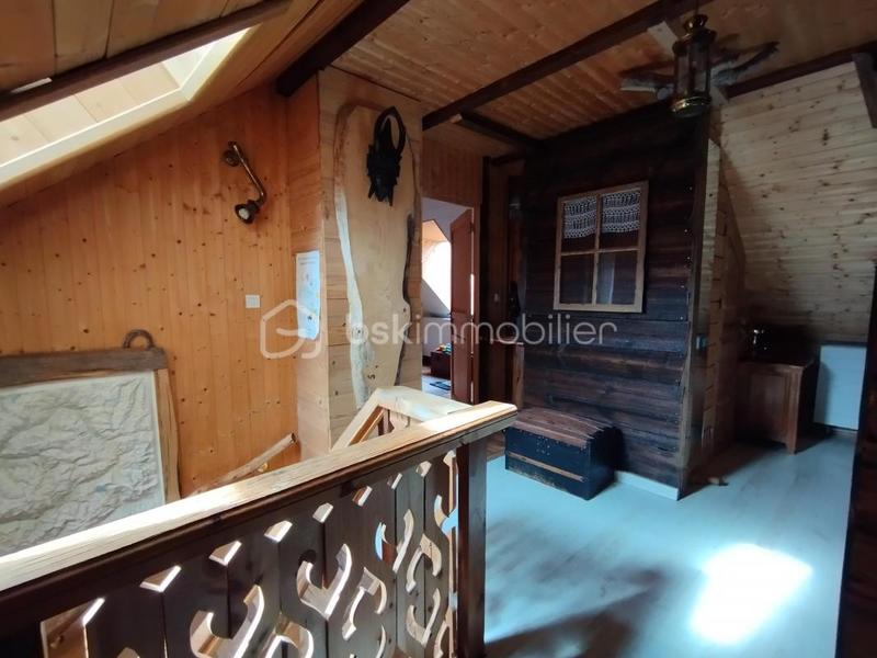 Châlet - 204 m² - 5 pièces