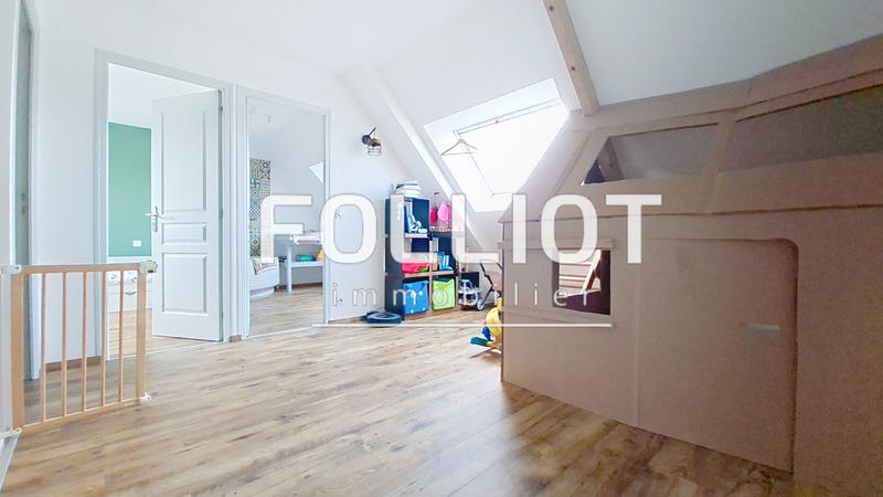 Maison - 140 m² - 7 pièces