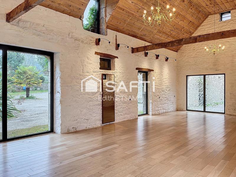 Maison - 605 m² - 11 pièces