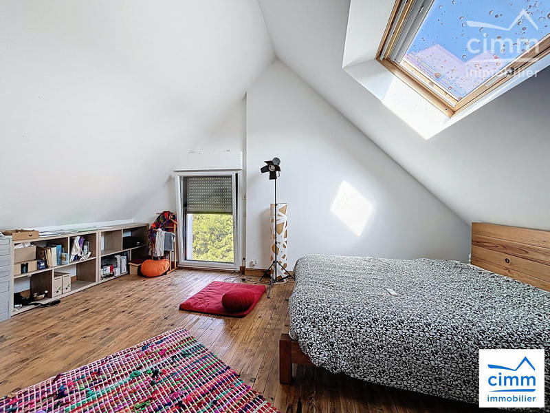 Maison traditionnelle - 145 m² - 6 pièces