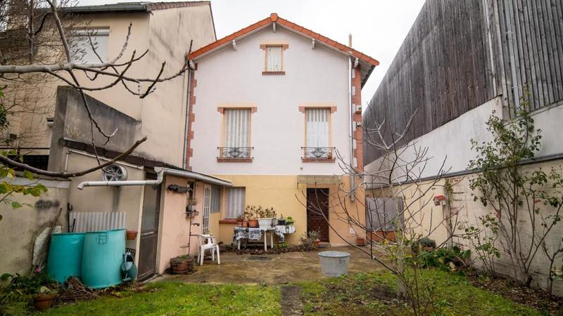 Maison - 85 m² - 5 pièces