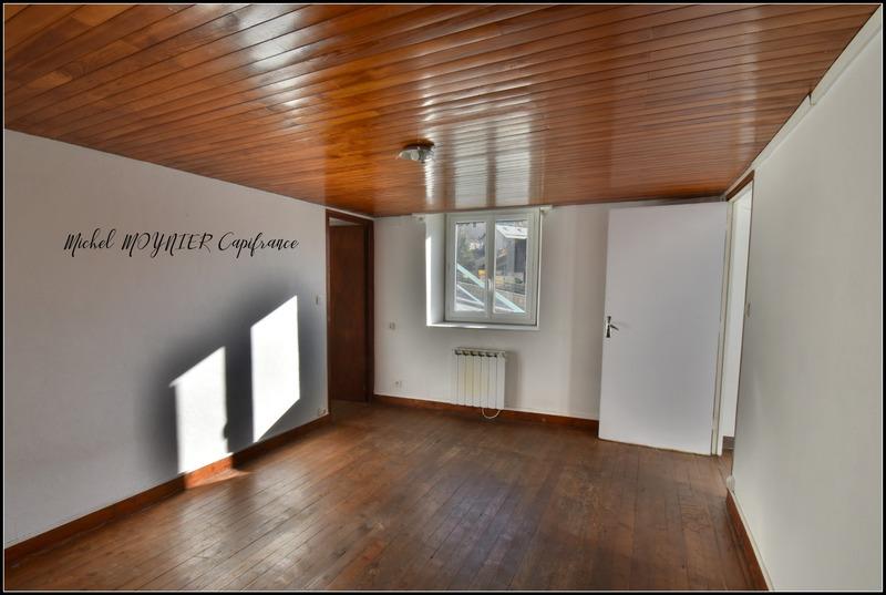 Maison - 77 m² - 5 pièces