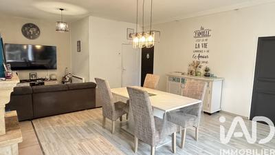 Maison - 98 m² - 4 pièces