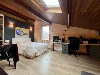 Loft - 68 m² - 2 pièces