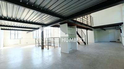 Loft - 177 m² - 5 pièces