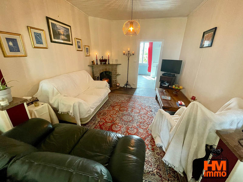 Maison - 104 m² - 6 pièces