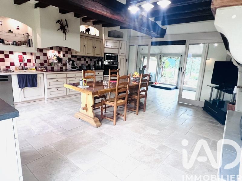 Maison - 143 m² - 6 pièces