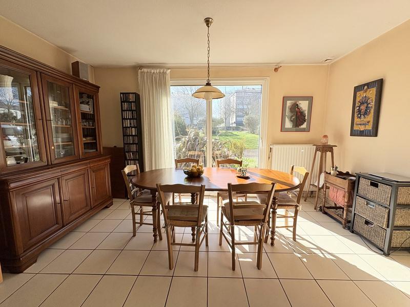 Maison traditionnelle - 84 m² - 4 pièces