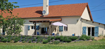 Maison - 85 m² - 4 pièces