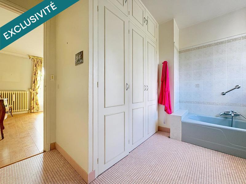 Maison - 174 m² - 7 pièces