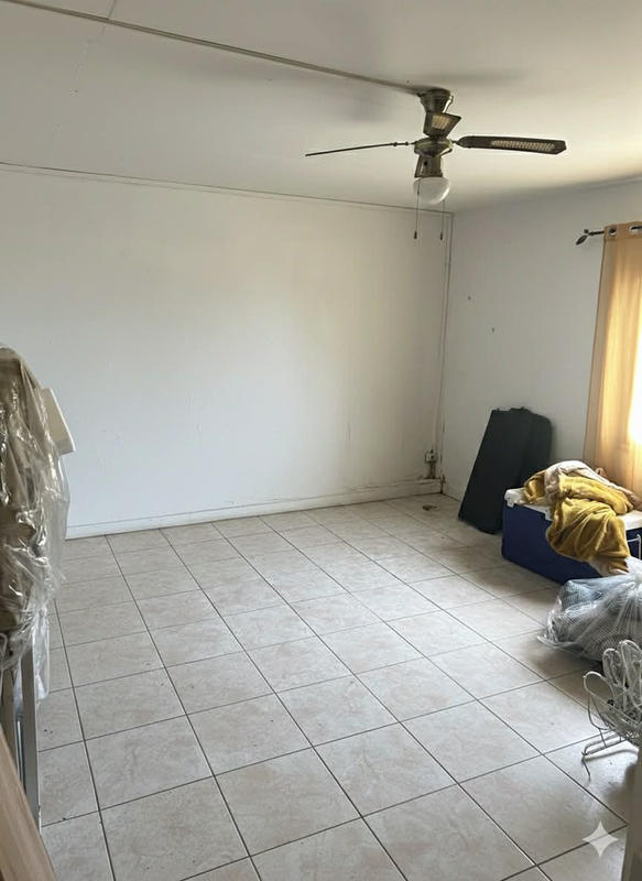 Maison - 260 m² - 8 pièces