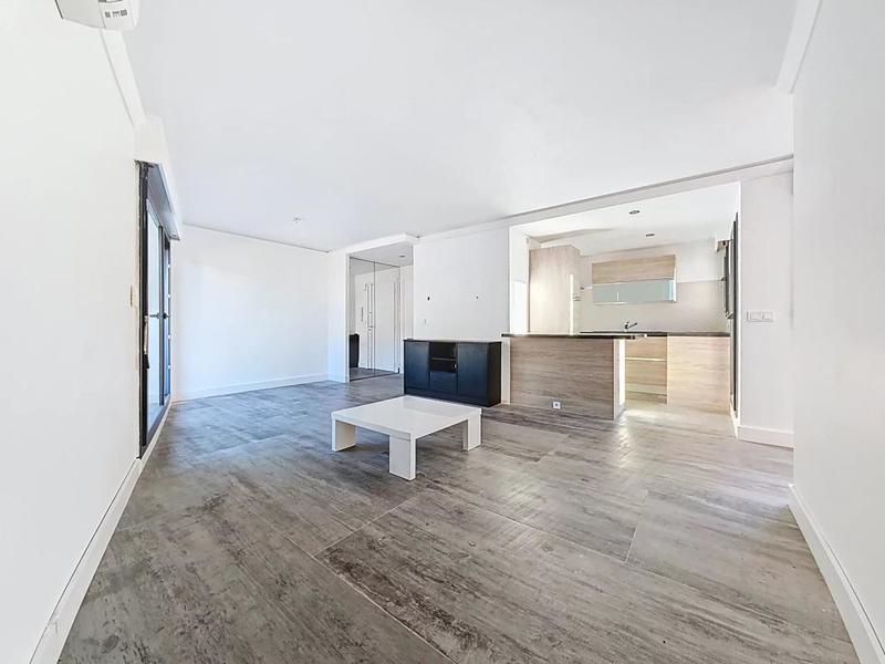 Appartement - 74 m² - 3 pièces