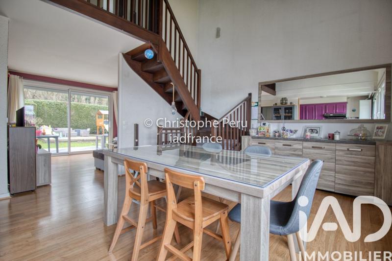 Maison - 115 m² - 6 pièces