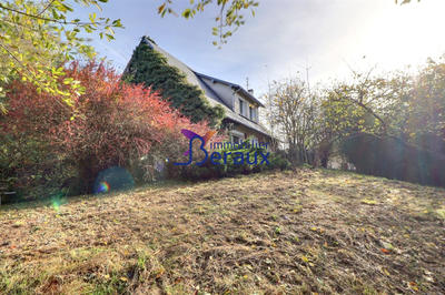 Maison - 138 m² - 5 pièces