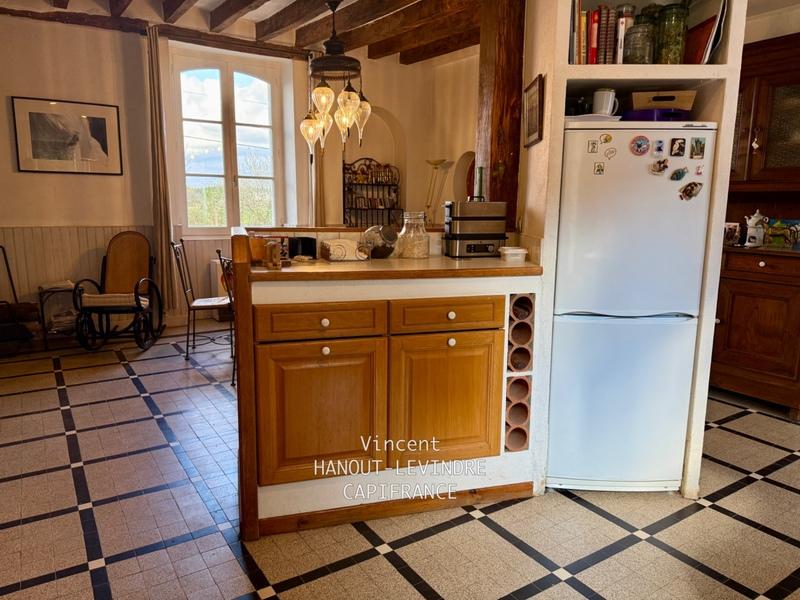 Maison - 200 m² - 11 pièces