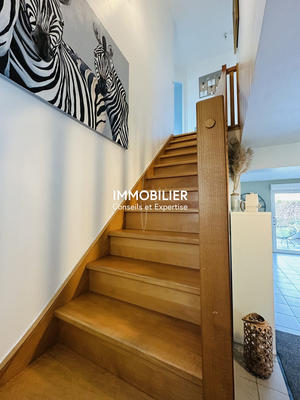 Maison traditionnelle - 80 m² - 4 pièces