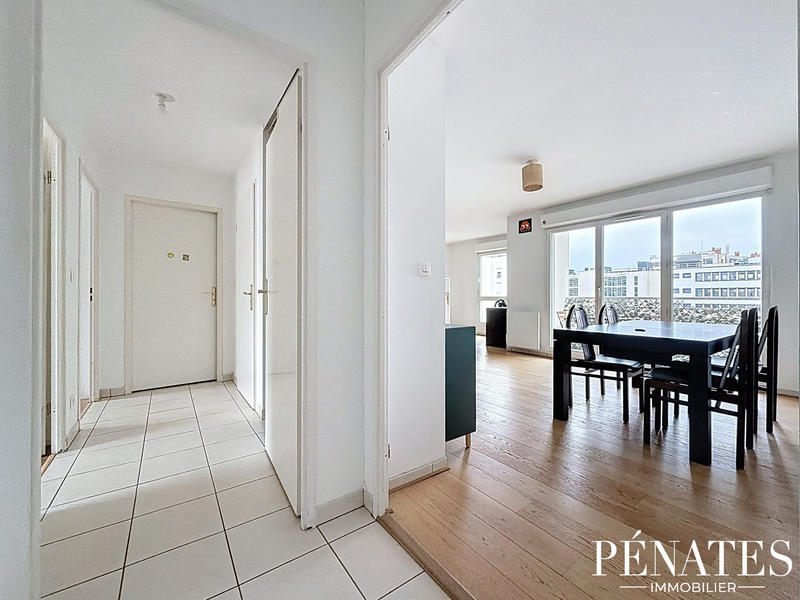 Appartement - 75 m² - 3 pièces