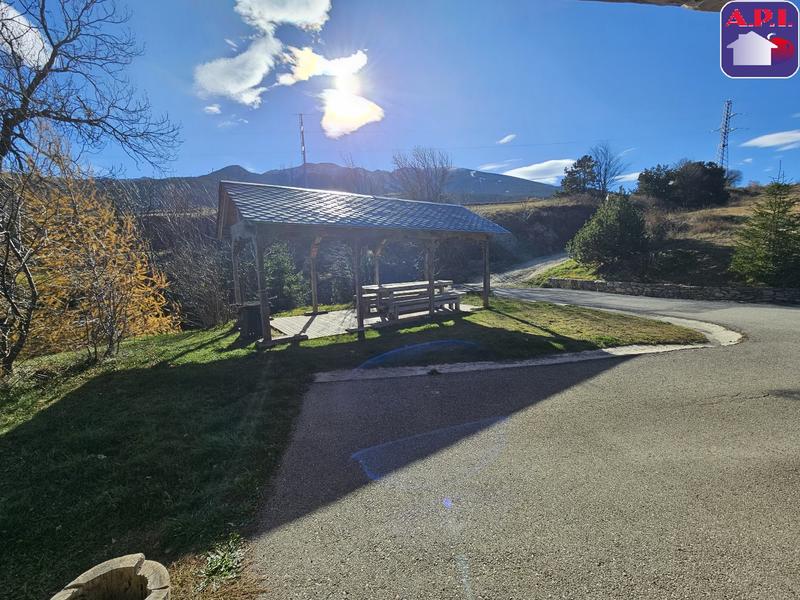 Maison - 214 m² - 8 pièces