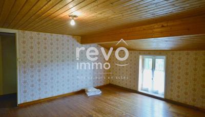 Maison ancienne - 99 m² - 4 pièces