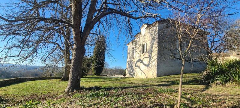 Demeure - 470 m² - 12 pièces