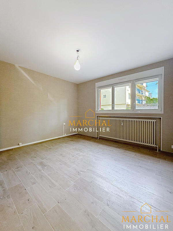 Appartement - 128 m² - 5 pièces
