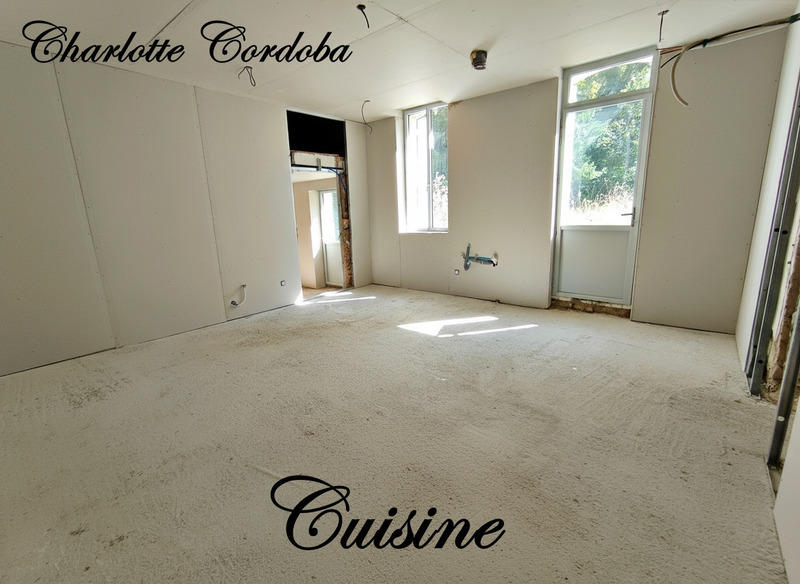 Maison - 478 m² - 16 pièces