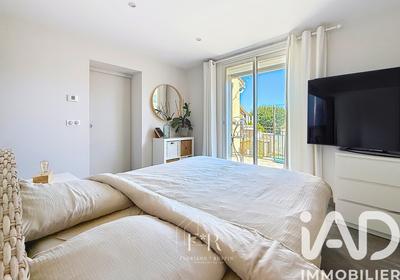 Maison - 200 m² - 4 pièces