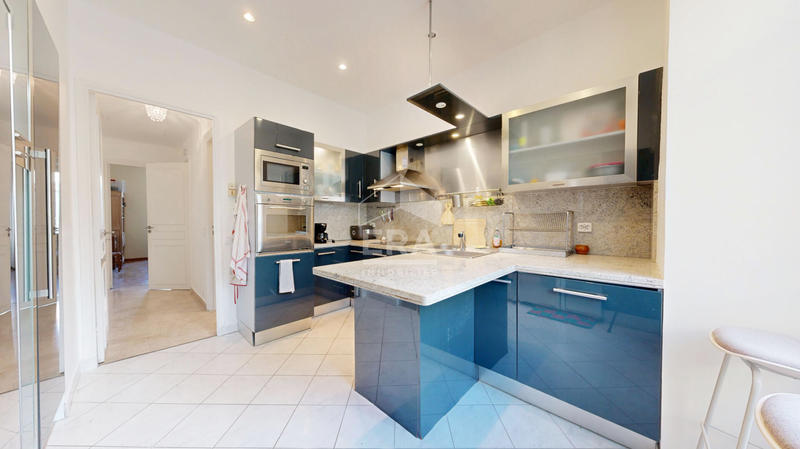 Appartement - 120 m² - 4 pièces