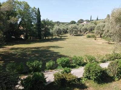 Maison - 187 m² - 7 pièces