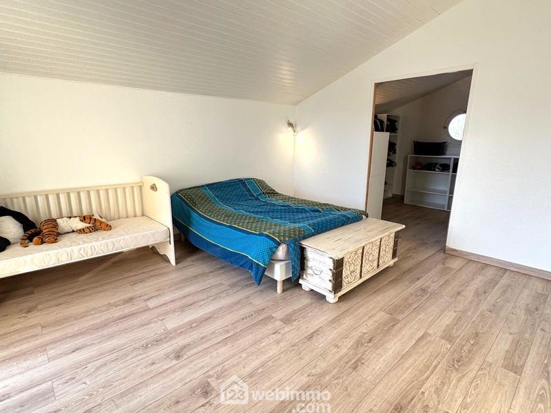 Maison - 120 m² - 5 pièces