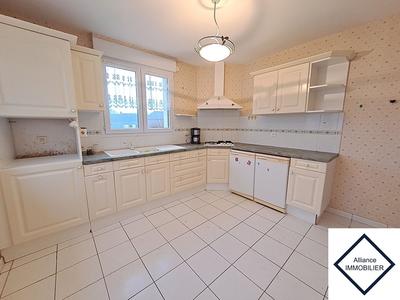 Maison - 125 m² - 6 pièces