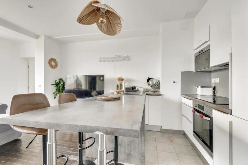 Appartement - 96 m² - 5 pièces