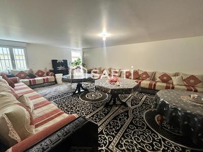 Maison - 165 m² - 6 pièces