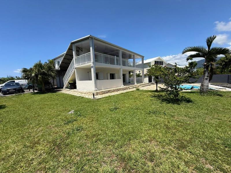 Villa - 170 m² - 6 pièces