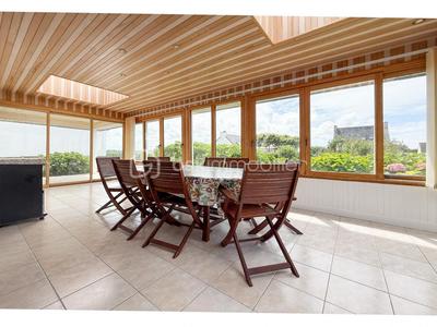 Maison - 143 m² - 6 pièces