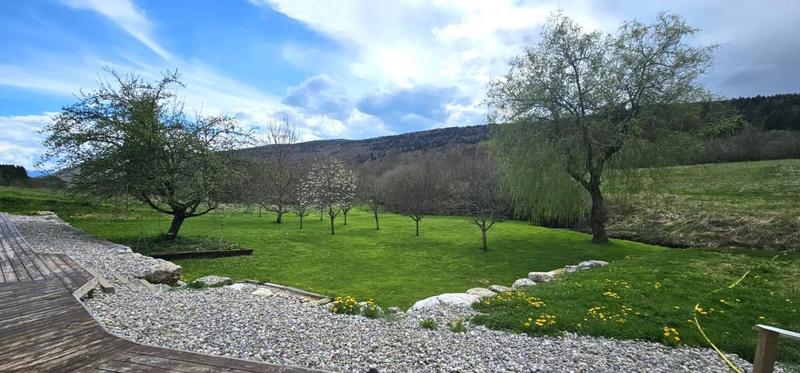 Maison - 240 m² - 6 pièces