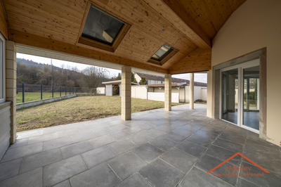 Villa - 145 m² - 6 pièces