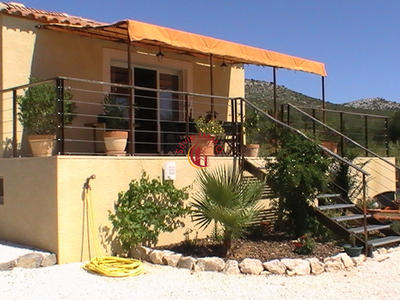 Villa - 99 m² - 4 pièces