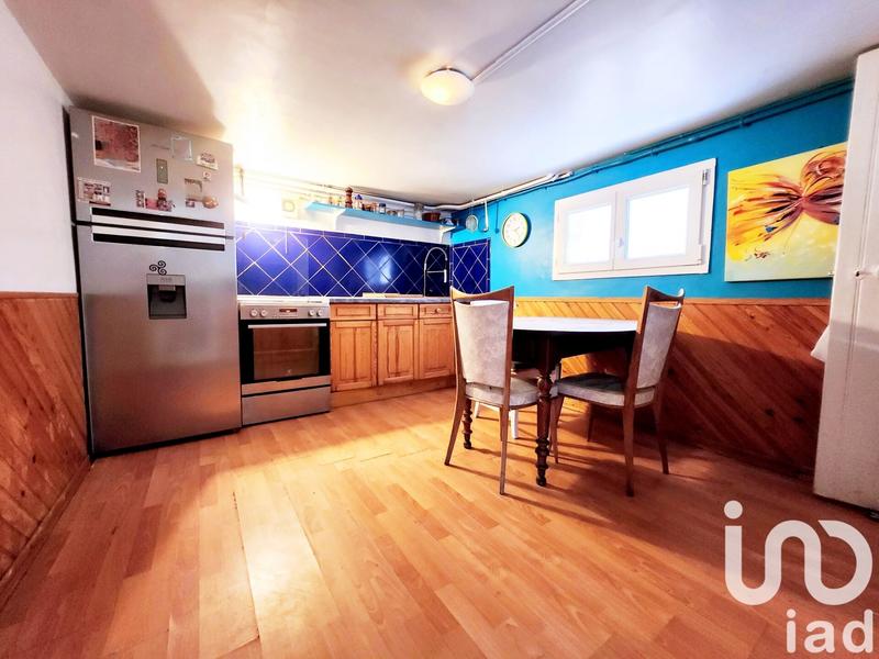 Maison - 94 m² - 5 pièces